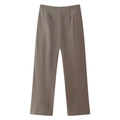 Dettaglio dei pantaloni marrone caffè a gamba dritta con vita alta e tessuto in cotone premium - XS / Pants / Marrone