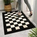 Tappeto d'ingresso moderno a scacchi bianco e nero con trama in fibra antiscivolo - 50x80cm / Scacchiera