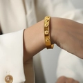 French style vintage 18k gold plated titanium steel flower bangle with beaded edges - Gold