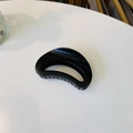 Detail of matte black semicircular hair claw clip with strong teeth for secure hold - Approx 7cm / Matte Black