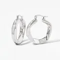 Polierte silberne Creolen in unregelmäßiger gedrehter Form aus minimalistischem Edelstahl - Unregelmäßiger Gedrehter Ring (PDE1965) / Silber