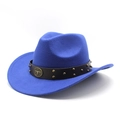 Détail d'un chapeau de cow-boy en feutre bleu roi avec bandeau et emblème de taureau - M (56-58cm) / Bleu