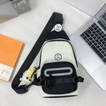 Bolso bandolera para niños en lona blanca y negra con colgante de peluche y correa ajustable - Blanco (Sin Colgante)