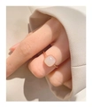 Roségoldener quadratischer weißer Jadering mit Vintage-Perlenrand und offenem Design - Weißer Jade Stil-Offener Ring