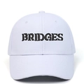 Berretto da baseball bianco in cotone con ricamo BRIDGES nero e visiera curva classica - Regolabile / Bianco