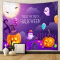 Dettaglio di arazzo di Halloween con zucche, fantasmi e scritta Treat or Trick sul muro - 73X95CM/Tessuto Spazzolato / Viola-Fantasma Zucca