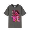 T-shirt in cotone grigio scuro con stampa LOVE rosa e motivo labbra in vista piatta - grigio scuro