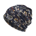 Gorro azul marino con estampado floral vintage para calidez de otoño e invierno - M / Azul marino