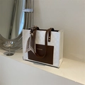 Borsa tote a scacchi bianca con tasca in pelle marrone e sciarpa stampata decorativa - Marrone
