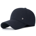 Dunkelblaue Winter-Baseballkappe für Herren mit Ohrenklappen und silbernem M 1991 Logo - Marineblau