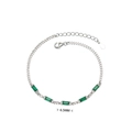 Detalle de la pulsera plateada con piedras esmeralda rectangulares de 6,5 mm y cadena - Plata 925 / 17+3cm / Circonia Verde - Chapado en Oro Blanco (Plata)