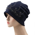 Gorro slouchy azul marino de algodón con diseño floral de cuentas plateadas - 56-61cm / Azul Marino