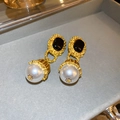 Vintage palace style earrings with black oval gemstone and large white pearl drops - Black Oval Pearl Dangle (925 Sterling Silver Earring Post)