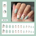 Helles mintgrünes Nagelset zum Aufdrücken in Ovalform mit Gänseblümchen-Blumenmuster - W158 Frische kleine Blumen / Minzmilchgrün (Klebertyp)