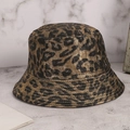 Classic bucket hat with golden brown leopard print and reinforced stitched brim - M (56-58cm) / Gold Lurex Leopard