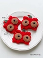 Drei rote Plüsch-Weihnachtshaarspangen, 8 cm groß, mit grünen Blättern und Perlenaugen - 3 Stk. Eulen