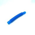 Tubo pop blu flessibile in plastica ondulata per il sollievo dallo stress sensoriale - Blu scuro