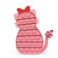 Giocattolo sensoriale a forma di gatto rosa con fiocco rosso e trame di pesci - Tabellone Di Gioco - Gatto Rosa