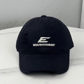 Casquette de baseball en coton noir vieilli avec broderie blanche et bordure usée - Noir
