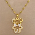 Detail der goldenen Bären-Halskette mit funkelnden weißen Zirkonia und Schleife - Mikro-eingelegtes Fliege-Bär-Anhänger-Halskette (E102)