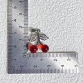 Zirkon Perlen Kirsch Anhänger für Schmuckherstellung mit Metrischem Lineal Gezeigt - Rote Perle Stil / Silber Rot Perle