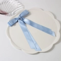 Barrette à cheveux en satin bleu ciel avec double nœud et longs rubans élégants - Bleu