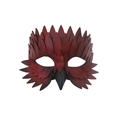 Masque d'oiseau en cuir rouge foncé avec texture plumes et bec noir pour Halloween - Rouge