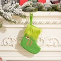 Calza di Natale in maglia verde con bordo in peluche e lettera D dorata ricamata - Lettera D