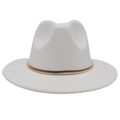 Detail of the white wool fedora hat featuring a stylish gold metal chain decoration - M (56-58cm) / White (Gold Ring)