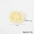 Künstlicher Tempura-Garnelen-Anhänger mit frittierter Textur und einer Größe von 5,5 cm - Panierte Lotuswurzel - Modell