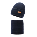 Set invernale berretto e scaldacollo in maglia blu scuro con patch in pelle - Blu navy