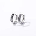 Créoles argentées avec micro-pavage de zircons noirs et fermoir à charnière sécurisé - Plaqué Argent Zirconium Noir (Grand)