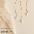 Colgante de perla barroca con cadena de acero inoxidable chapada en oro de 14k - Dorado