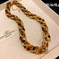 Vintage style chunky link necklace with amber tortoise shell and gold finish Cuban links - 68# Necklace - Gold - Tortoiseshell Contrast Thick Chain