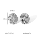 Detalle de pendientes en espiral plateados con medidas precisas de 2,09 cm de altura - Plata (HC-E10370-S)