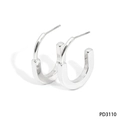 Orecchini geometrici a forma di U color argento dal design minimale con bordi lucidi - Argento (PD3110)
