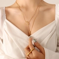 Collana a doppio strato in acciaio al titanio dorato con pendenti quadrati geometrici - Doppio Strato Quadrato Barra (P770) / Oro