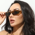 Occhiali da sole retrò quadrati tartarugati per uomo e donna con lenti scure sfumate - Stampa leopardata