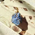 Handmade 18K gold wire-wrapped blue lapis lazuli raw stone pendant necklace - Gold Wire Lapis Lazuli