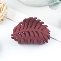 Matte dark red leaf-shaped hair claw clip for women in a minimalist Korean style - Matte Leaf Style / 40x25x35mm / Burgundy