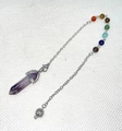 Amethist zeshoekige pendel hanger met zeven chakra stenen aan een zilveren ketting - B5-Amethist