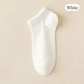White low-cut cotton ankle socks for men featuring ribbed cuffs and breathable fabric - One Size / White