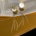Elegante goldene Quasten-Ohrringe in Blattform mit Pailletten und Metallic-Finish - Gold (S925 Silberstift)