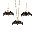 Set gioielli Halloween con pipistrello in smalto nero, collana e orecchini dorati - Set di Orecchini e Collana Pipistrello