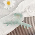 Haarklammer aus himmelblauem Acetat mit Strassblumen und goldener Metallfeder - 11cm / Himmelblaues Kreuz
