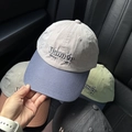 Gorra de béisbol bicolor con bordado Banner victory sobre un asiento de coche - L(58-61cm) / Blanco Roto