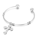 Elegante bracciale rigido in acciaio argento con ciondolo a croce e rosa a rilievo - Colore Acciaio(KB152732-Z)