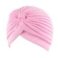 Soft pink pleated turban hat with a central knot made of elastic knitted fabric for women - One Size / Pink
