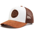 Cappello trucker marrone e bianco con visiera scamosciata e toppa in pelle rotonda - Regolabile / Bianco + Rete Caramello