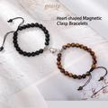 Detail der Herz-Magnetschließe an Pärchen-Armbändern mit Mattstein- und Tigerauge-Perlen - Schwarz Matt Und Tigerauge Stein
